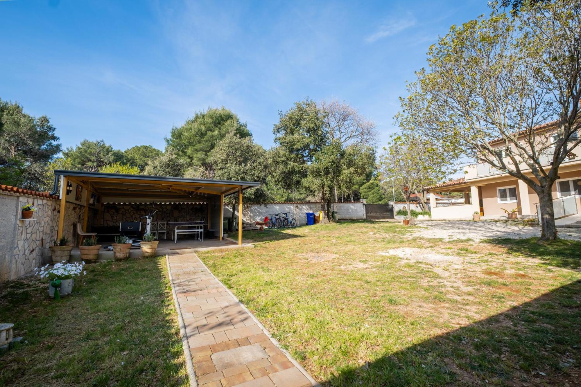 Villa Veronika Vinkuran Exterior photo